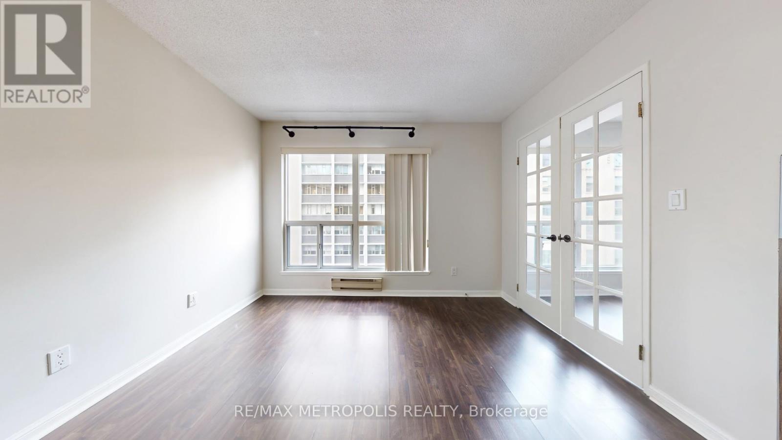 914 - 7 Carlton Street, Toronto, ON - Indoor Photo Showing Other Room