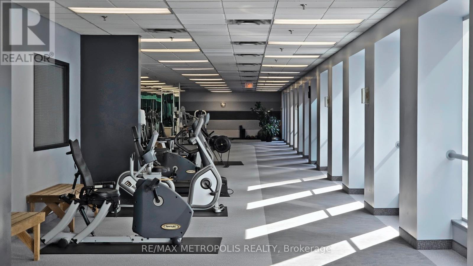 914 - 7 Carlton Street, Toronto, ON - Indoor Photo Showing Other Room