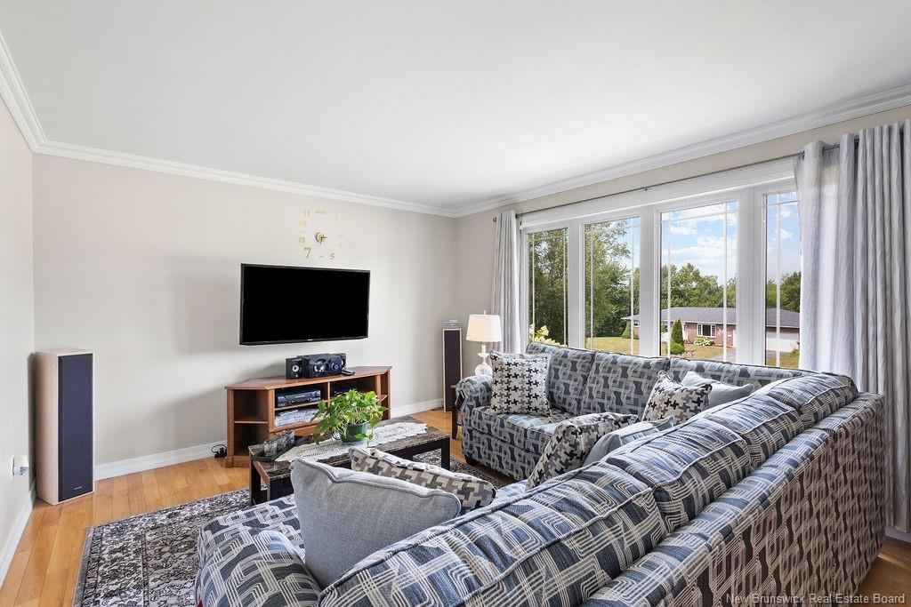 10 Cedar St, Miramichi, NB