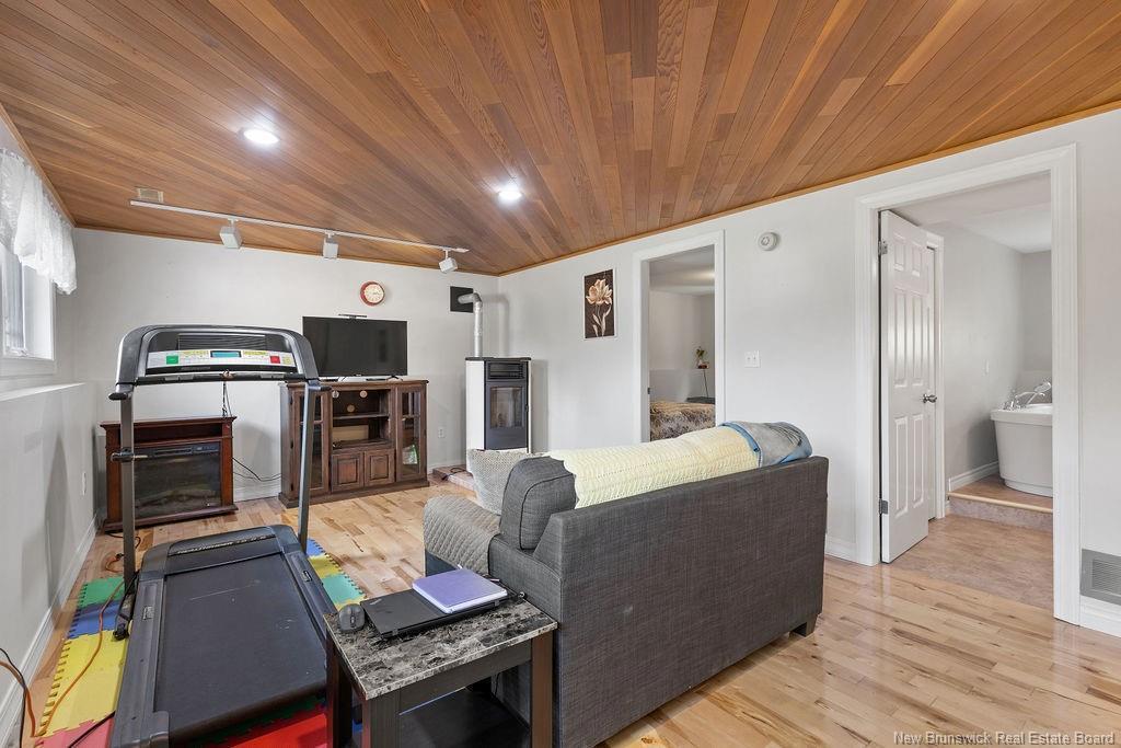 10 Cedar St, Miramichi, NB