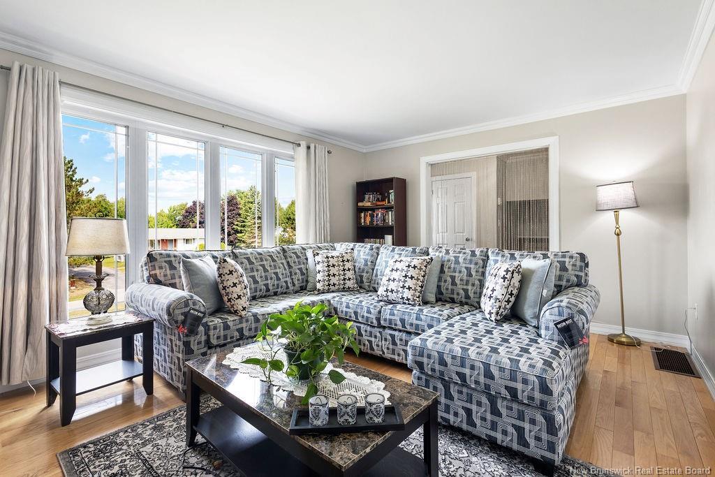 10 Cedar St, Miramichi, NB