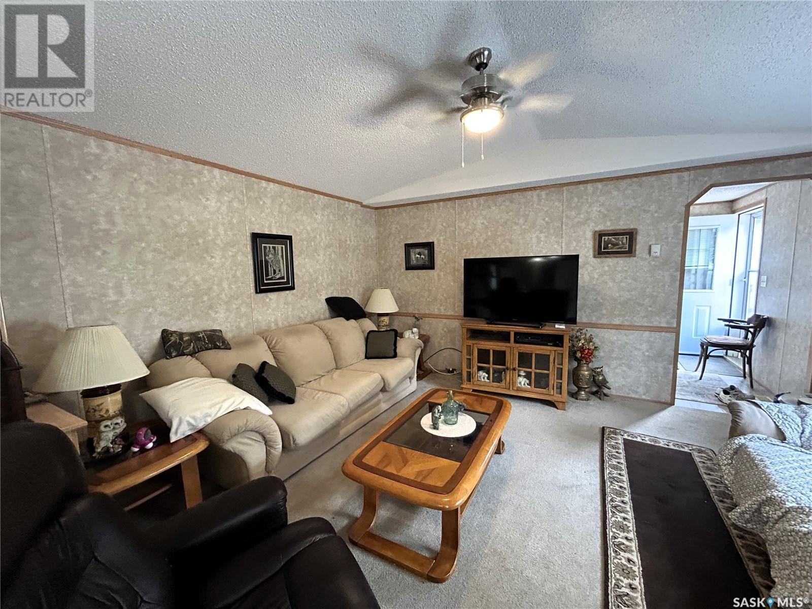 619 1St Avenue E, Choiceland, SK