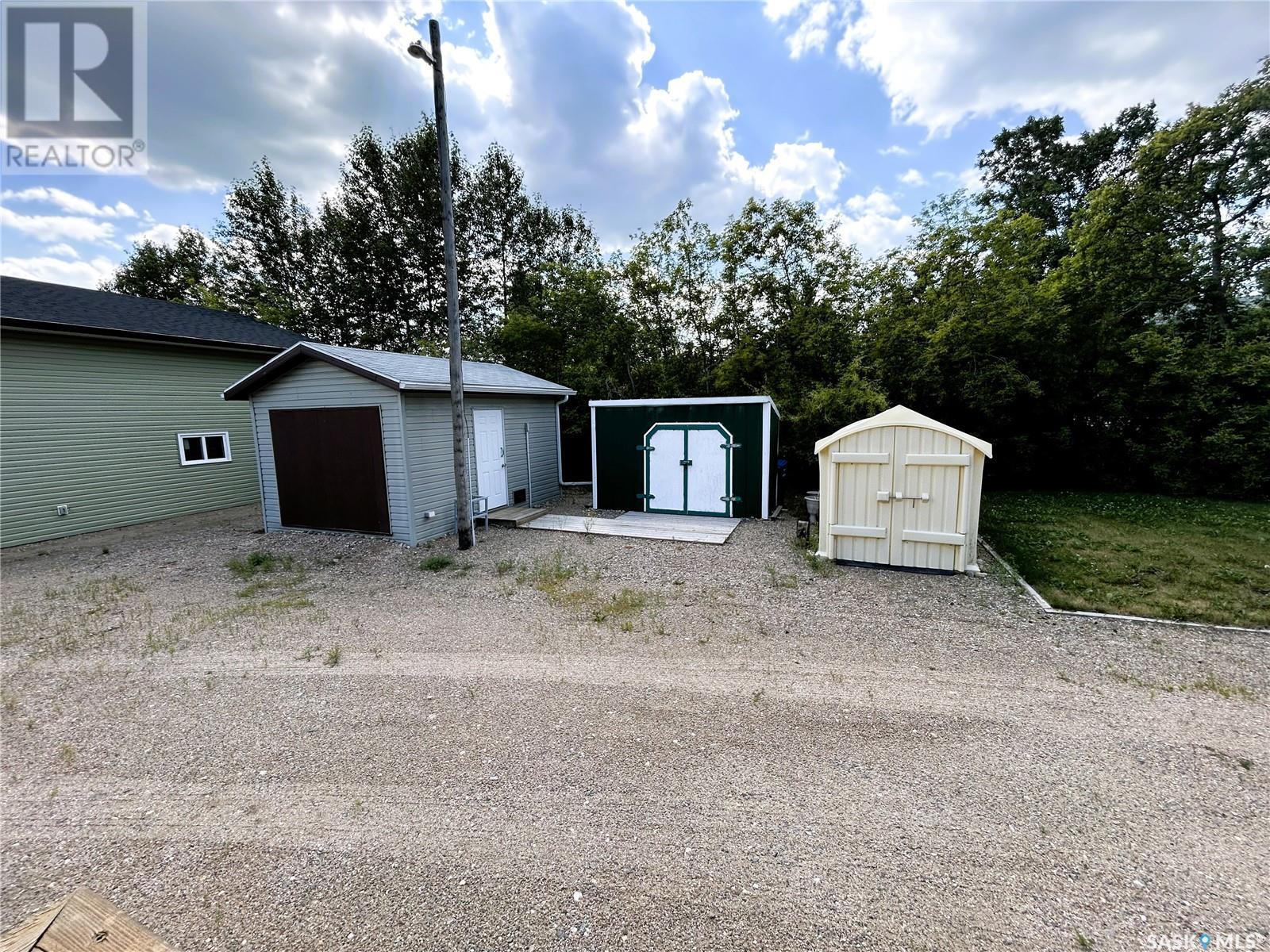 619 1St Avenue E, Choiceland, SK