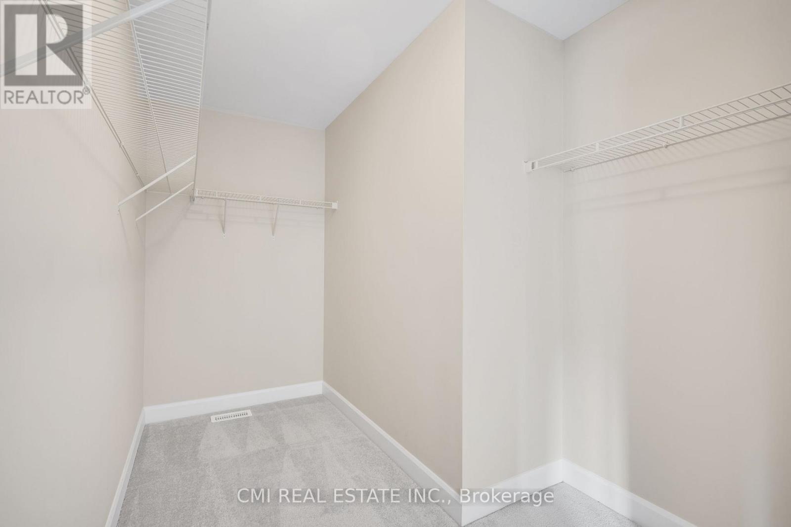 101 York Drive, Peterborough, ON - Indoor