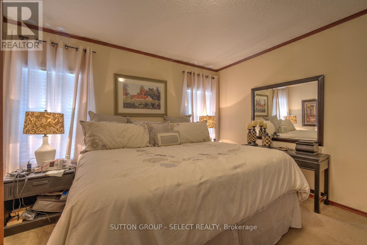 10 Caribbean Lane, Bluewater (Dashwood), ON - Indoor Photo Showing Bedroom