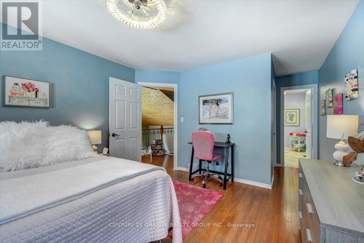 183 Fell Road, Hastings Highlands (Herschel Ward), ON - Indoor Photo Showing Bedroom