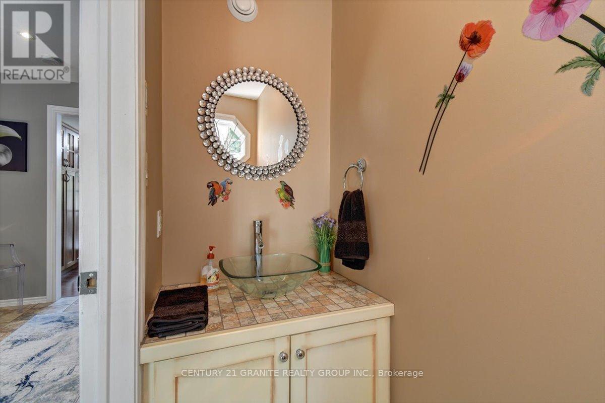 183 Fell Road, Hastings Highlands (Herschel Ward), ON - Indoor