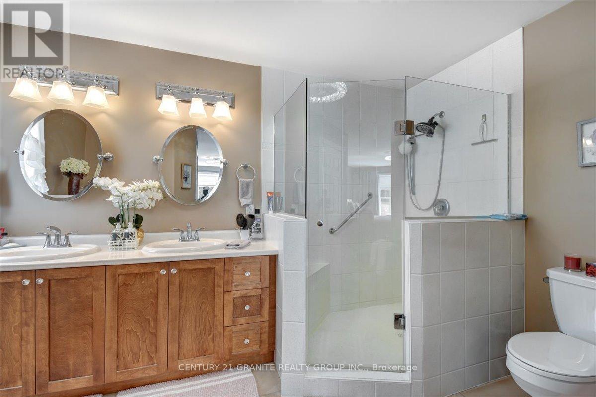 183 Fell Road, Hastings Highlands (Herschel Ward), ON - Indoor Photo Showing Bathroom