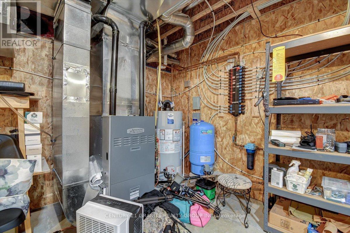183 Fell Road, Hastings Highlands (Herschel Ward), ON - Indoor Photo Showing Basement
