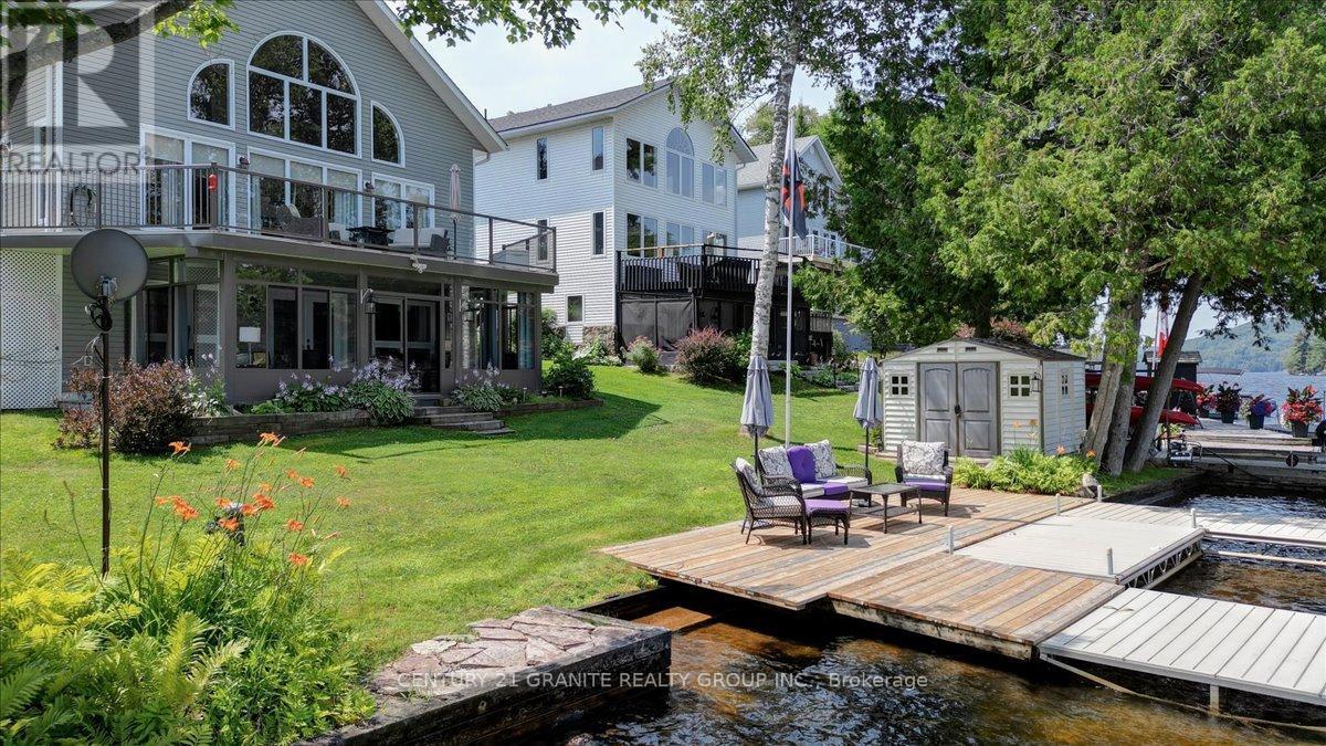 183 Fell Road, Hastings Highlands (Herschel Ward), ON - Outdoor With Deck Patio Veranda