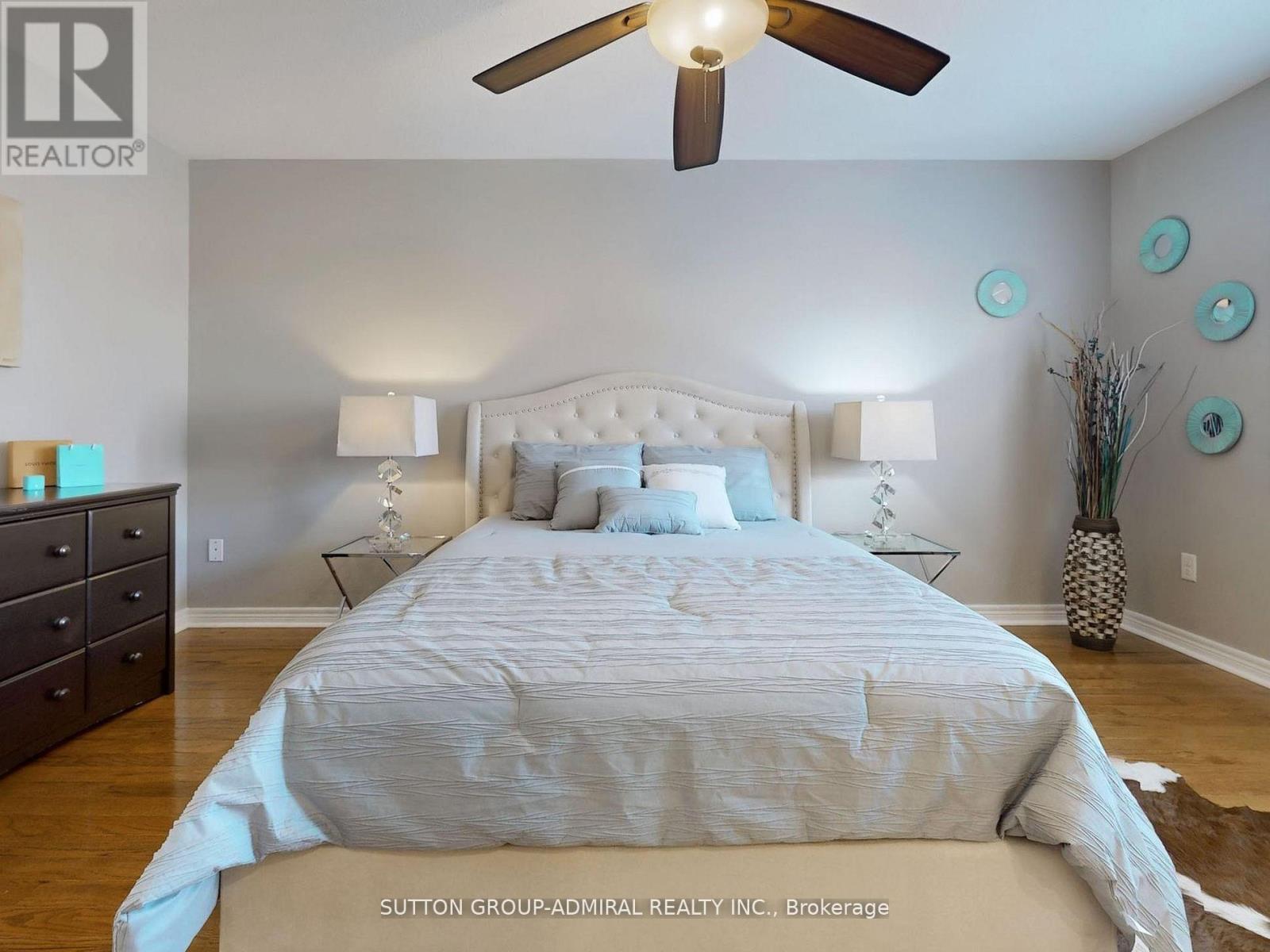 25 D'Eva Drive, Vaughan, ON - Indoor Photo Showing Bedroom