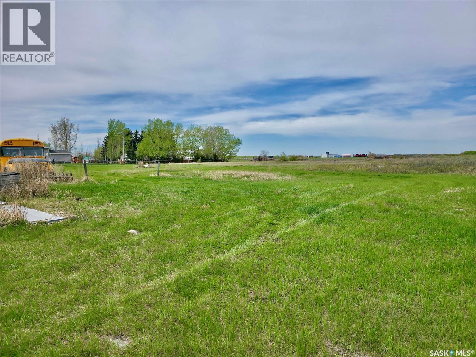 201 2Nd A Street W, Chamberlain, SK - Outdoor With View