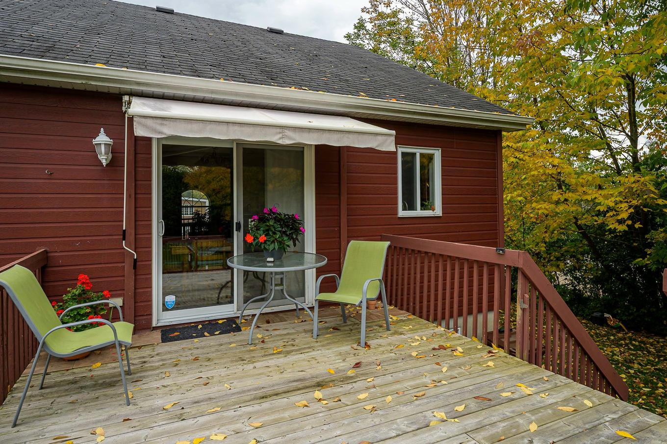 Patio - 454 Rue Lafleur, Brownsburg-Chatham, QC - Outdoor With Deck Patio Veranda With Exterior