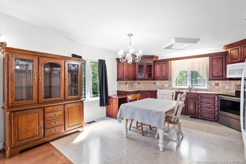 10 Cedar St, Miramichi, NB