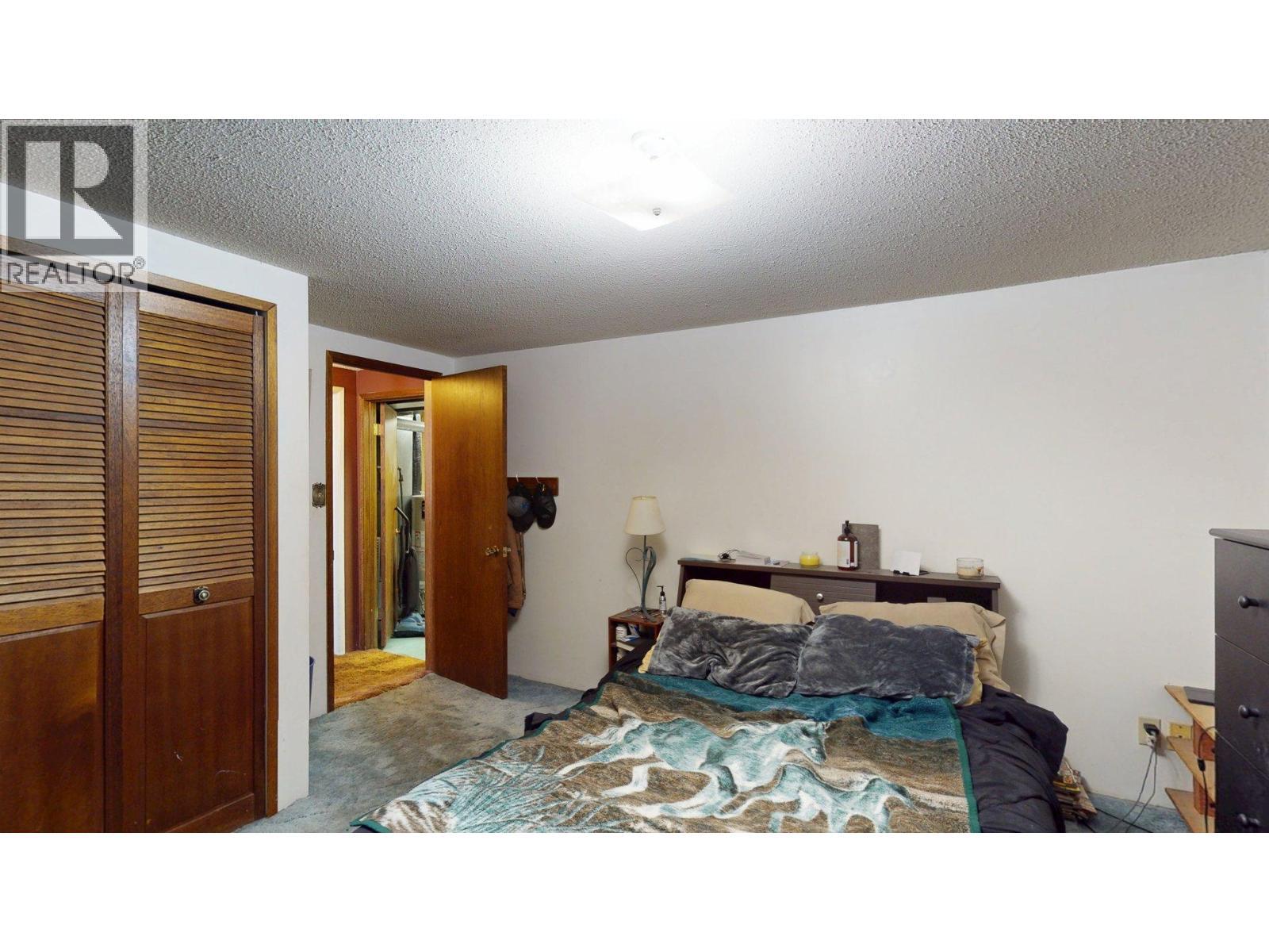 2016 Alder Street, Elkford, BC - Indoor