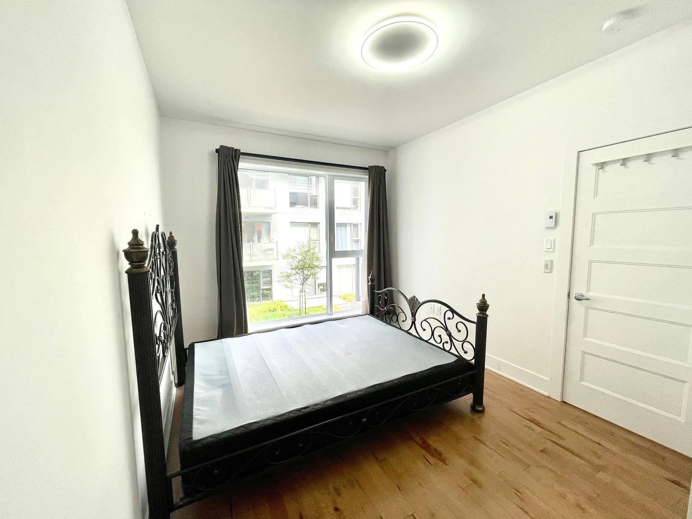 Chambre à coucher principale - 211-3950 Rue Sherbrooke E., Montréal (Mercier/Hochelaga-Maisonneuve), QC - Indoor Photo Showing Other Room