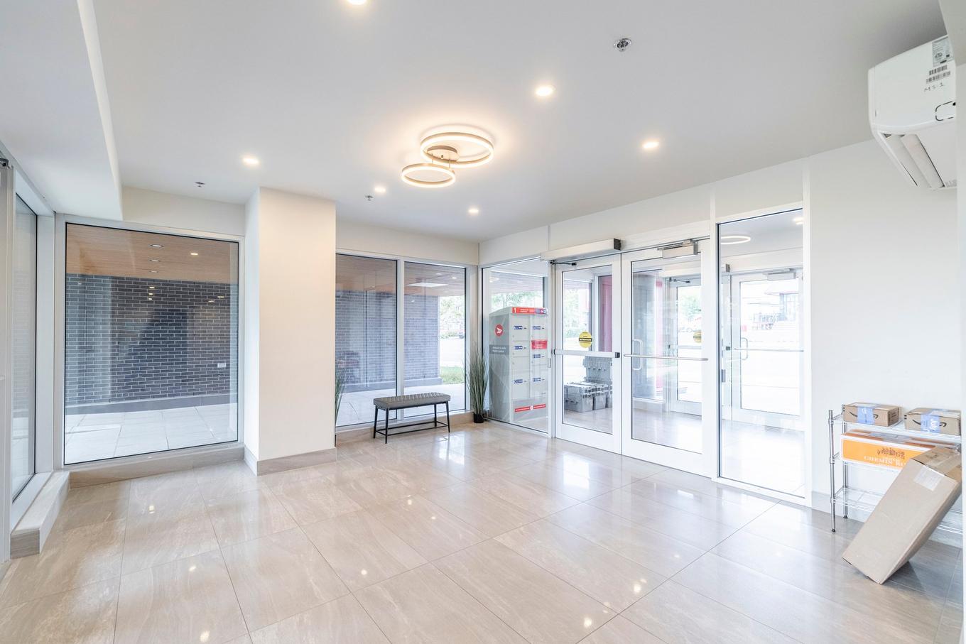 Hall d'entrée/Vestibule - 211-3950 Rue Sherbrooke E., Montréal (Mercier/Hochelaga-Maisonneuve), QC - Indoor Photo Showing Other Room