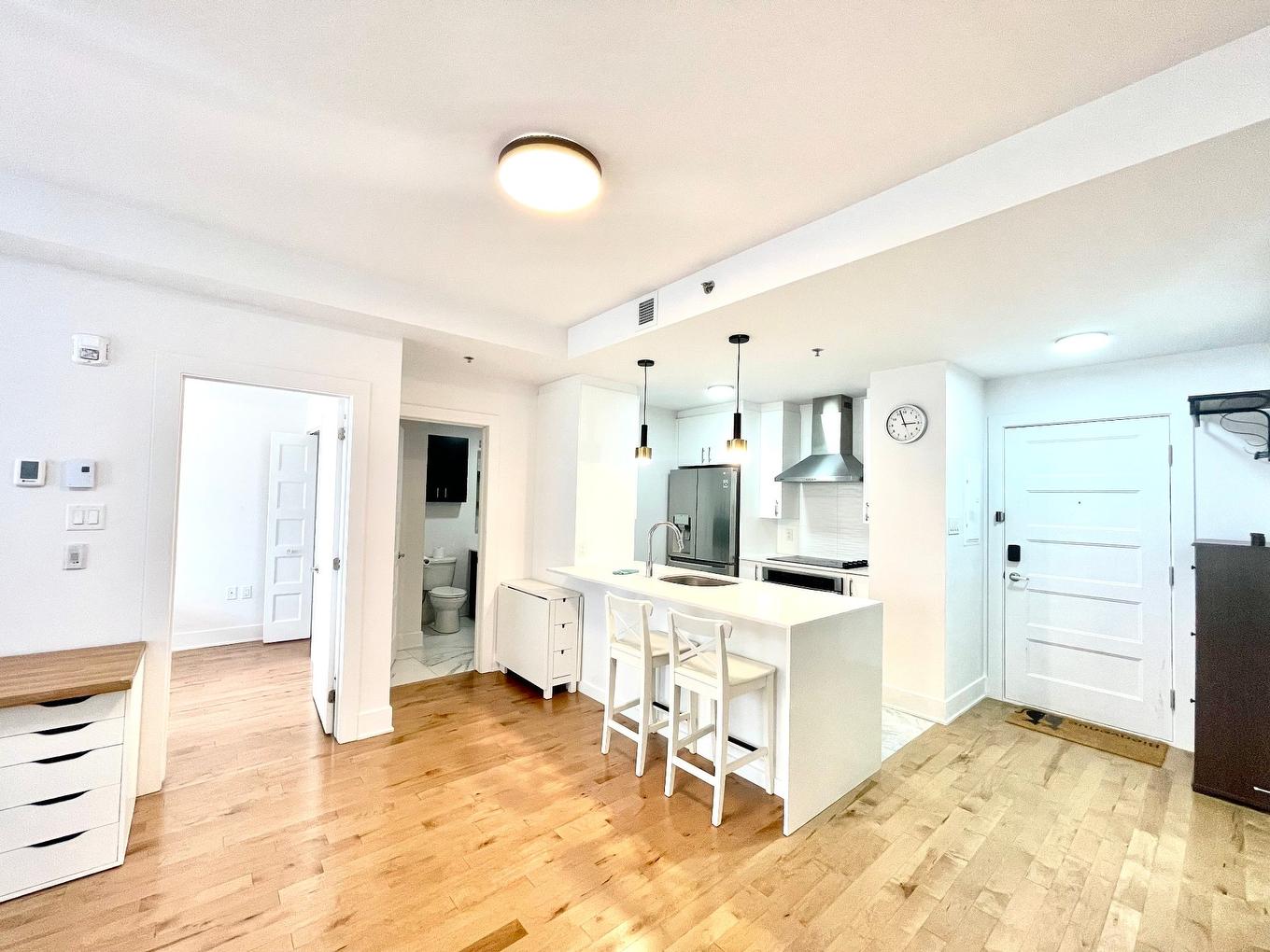 Salle à manger - 211-3950 Rue Sherbrooke E., Montréal (Mercier/Hochelaga-Maisonneuve), QC - Indoor