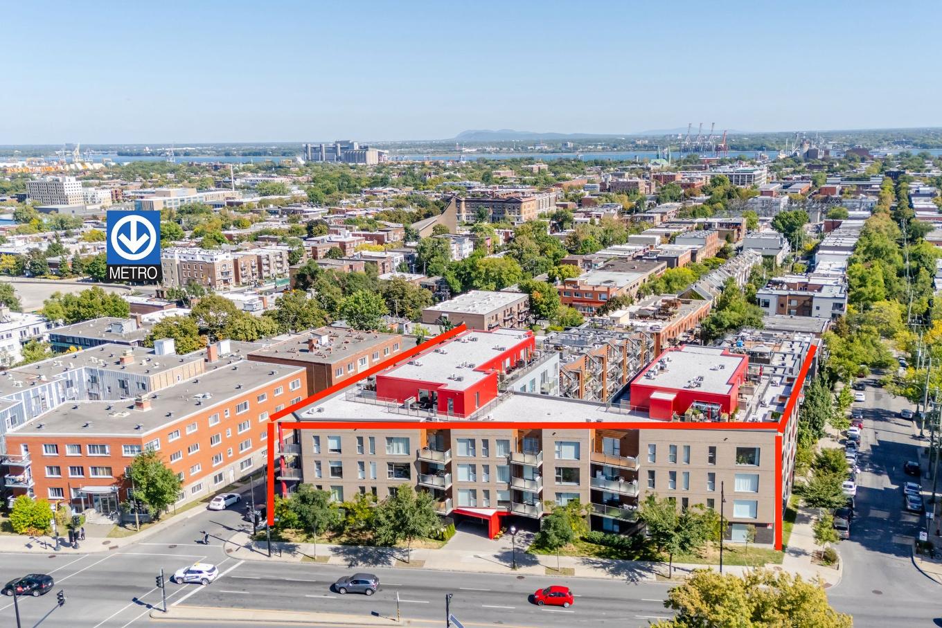 Aerial photo - 211-3950 Rue Sherbrooke E., Montréal (Mercier/Hochelaga-Maisonneuve), QC - Outdoor With View