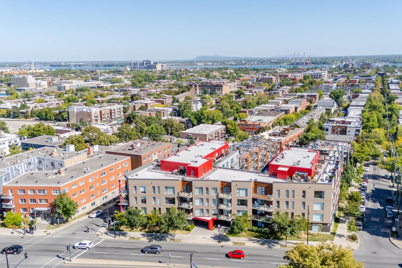 Aerial photo - 211-3950 Rue Sherbrooke E., Montréal (Mercier/Hochelaga-Maisonneuve), QC - Outdoor With View