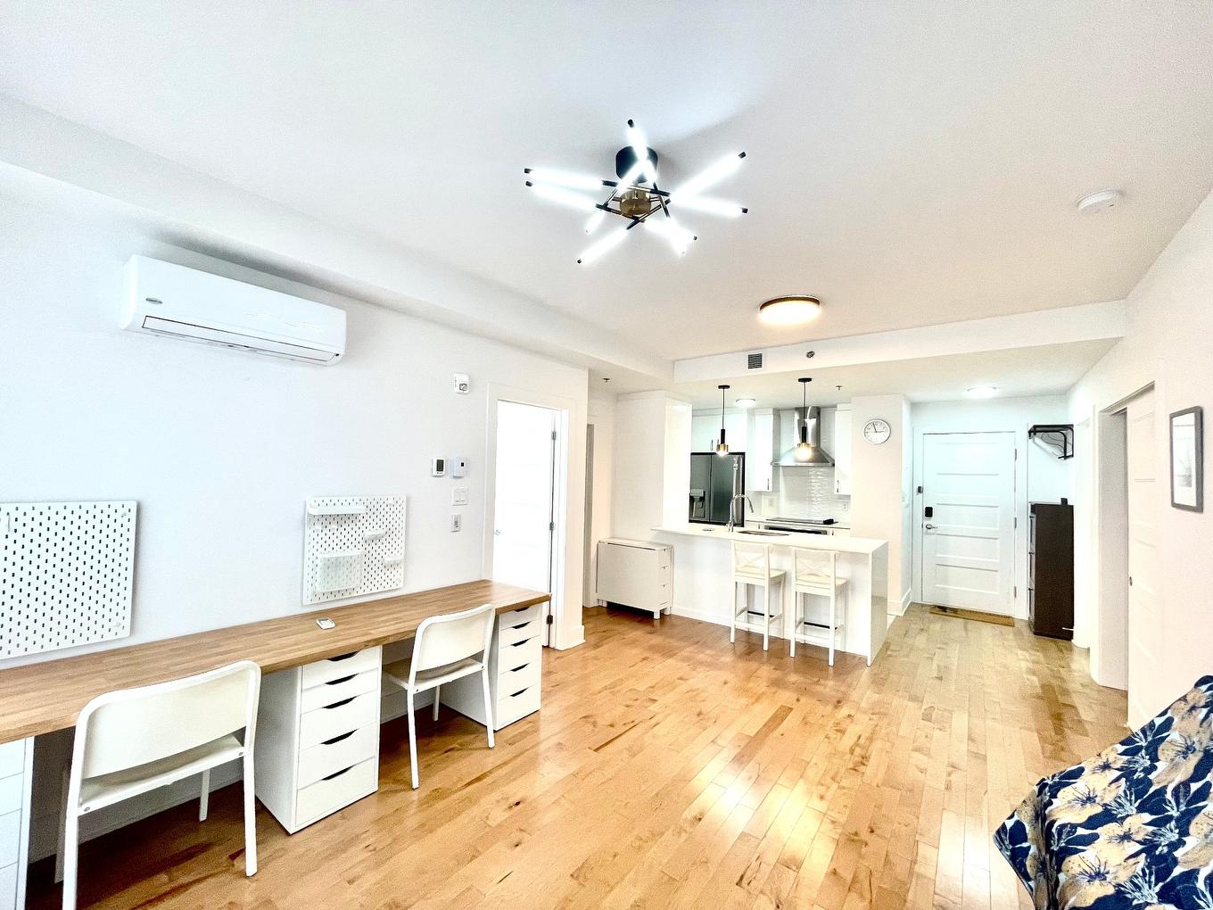 Salle à manger - 211-3950 Rue Sherbrooke E., Montréal (Mercier/Hochelaga-Maisonneuve), QC - Indoor Photo Showing Dining Room