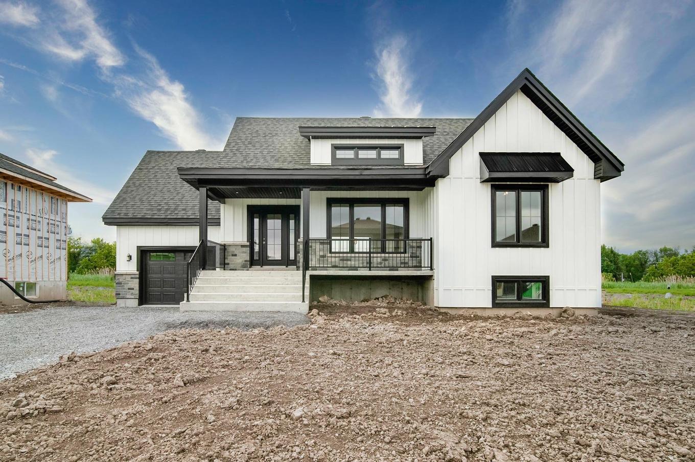 Façade - Rue Du Quai, Saint-Louis-De-Gonzague, QC - Outdoor