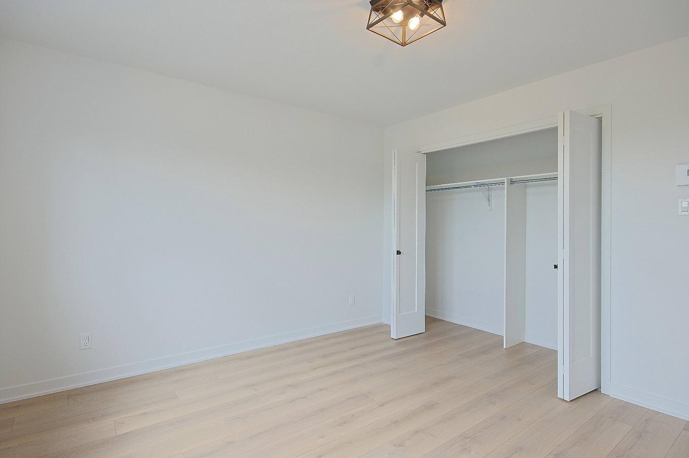 Chambre à coucher - Rue Du Quai, Saint-Louis-De-Gonzague, QC - Indoor Photo Showing Other Room