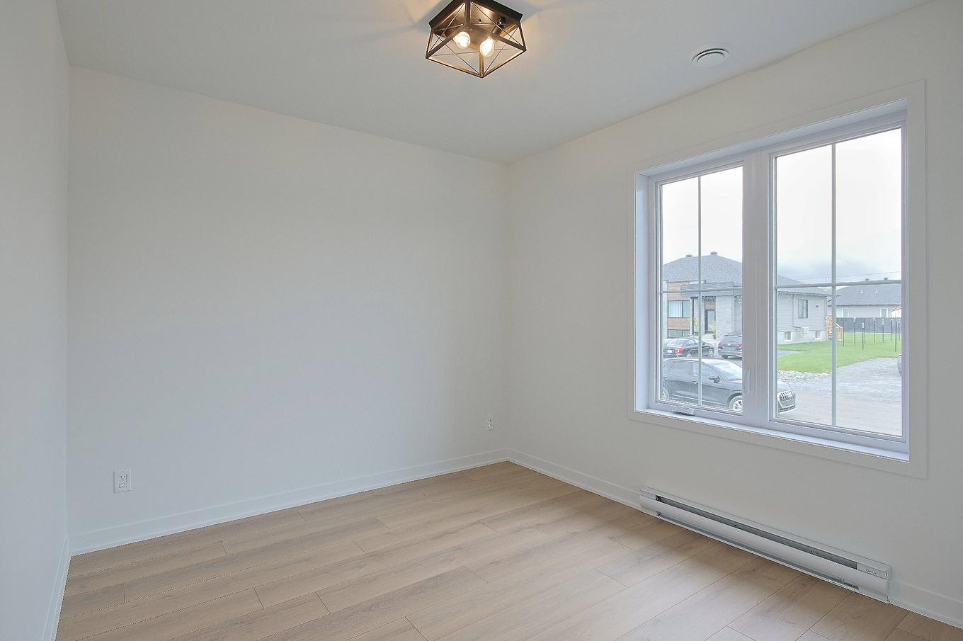 Chambre à coucher - Rue Du Quai, Saint-Louis-De-Gonzague, QC - Indoor Photo Showing Other Room