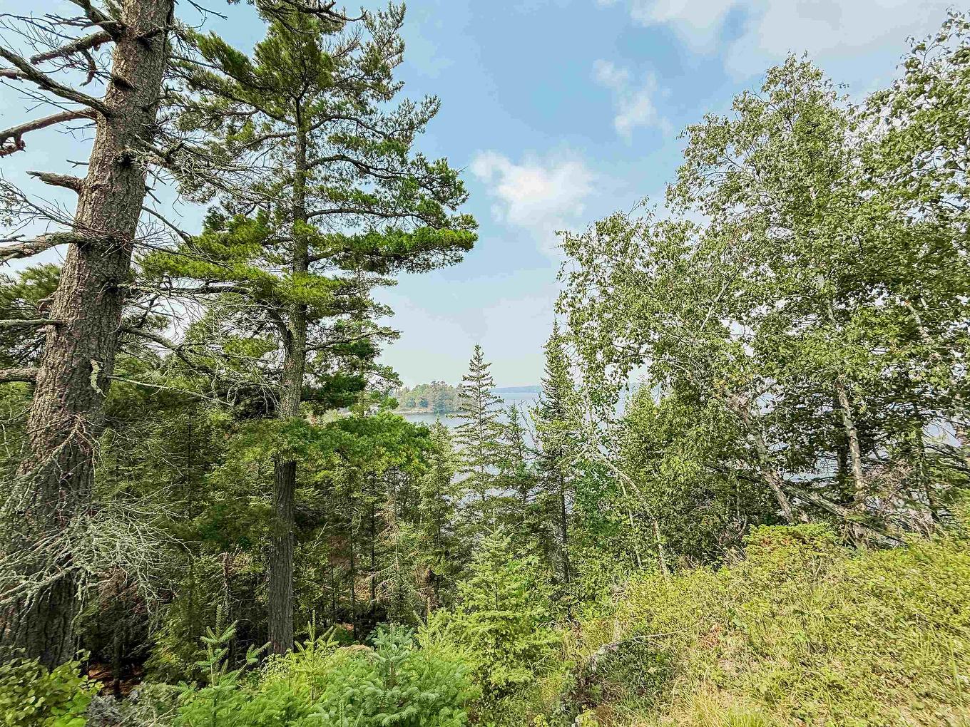 496 Coney Island, Kenora, ON