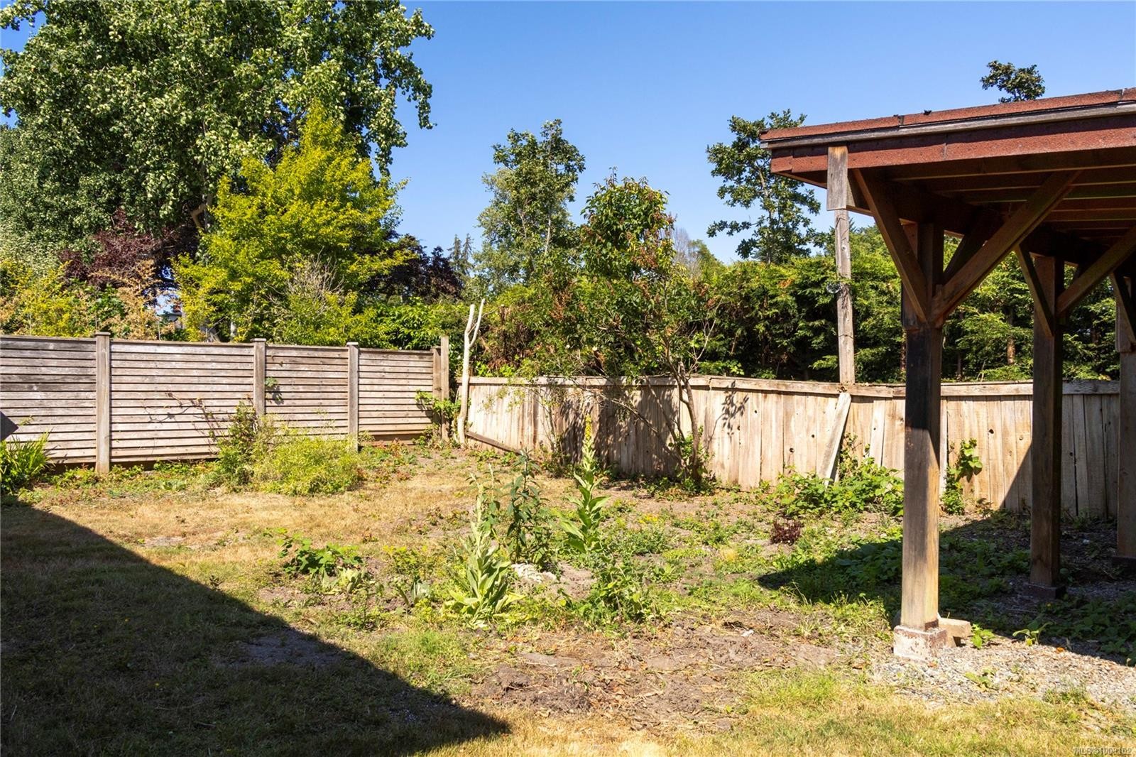 821 Newport Ave, Oak Bay, BC