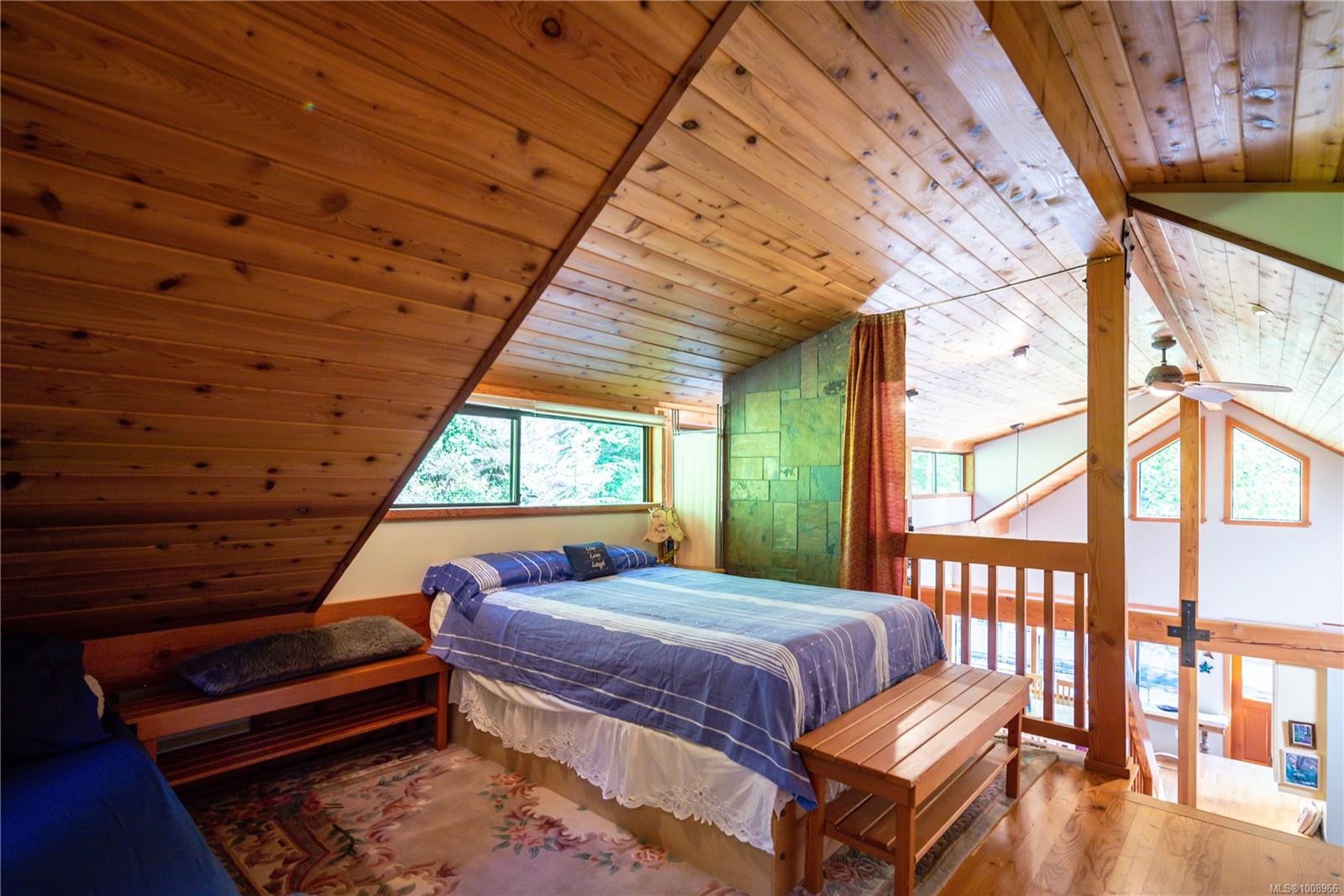 1180 Lynn Rd, Tofino, BC