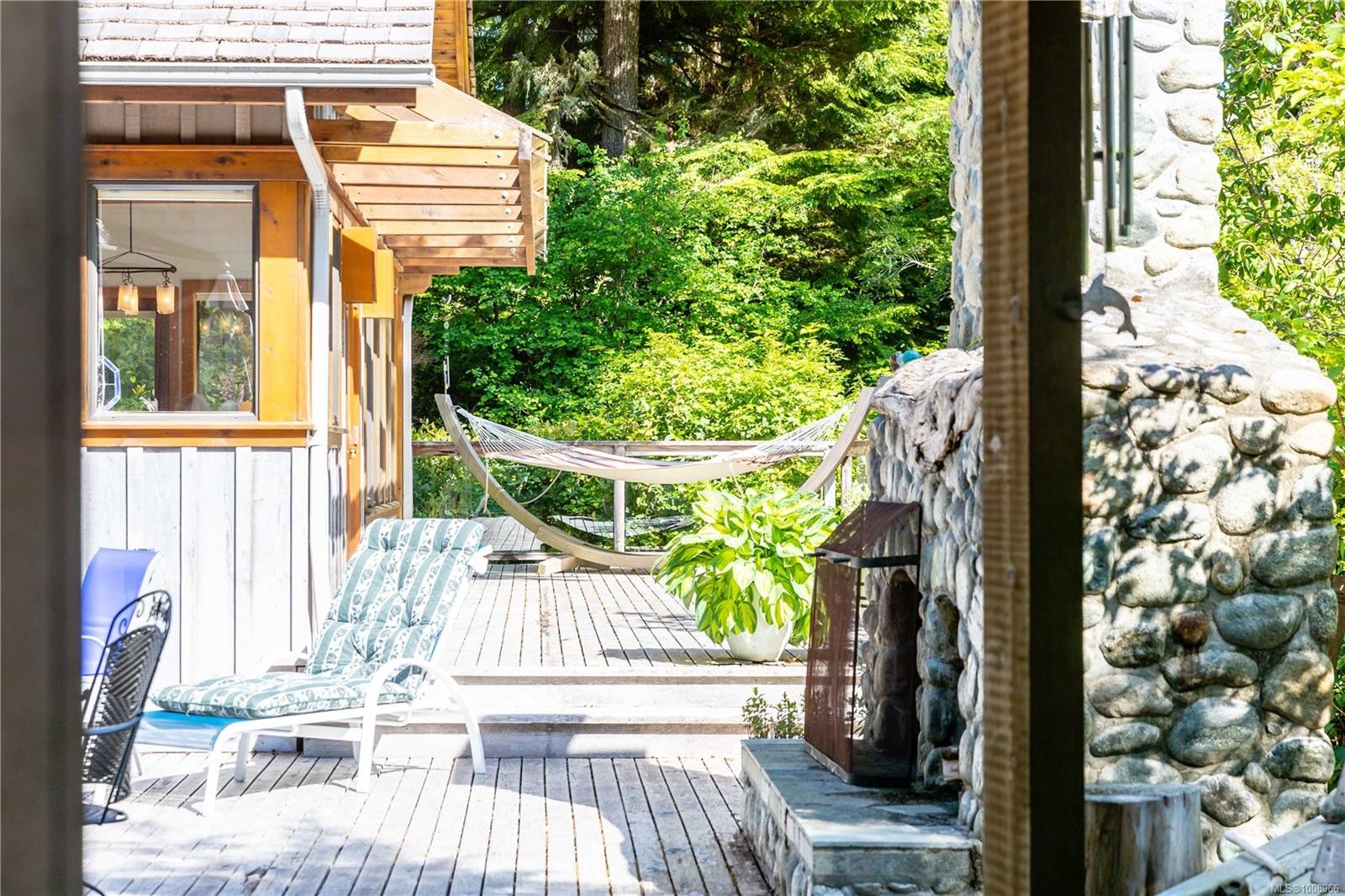 1180 Lynn Rd, Tofino, BC