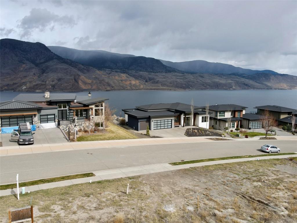 268 Holloway Drive, Kamloops, BC - Outdoor With Body Of Water With View