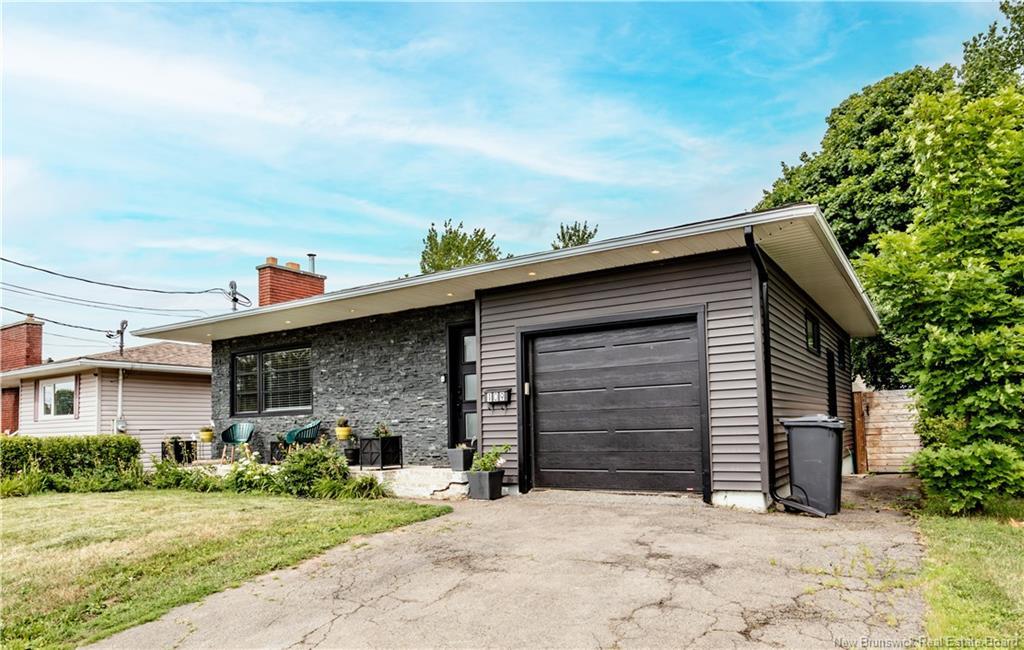 109 Upton St, Moncton, NB