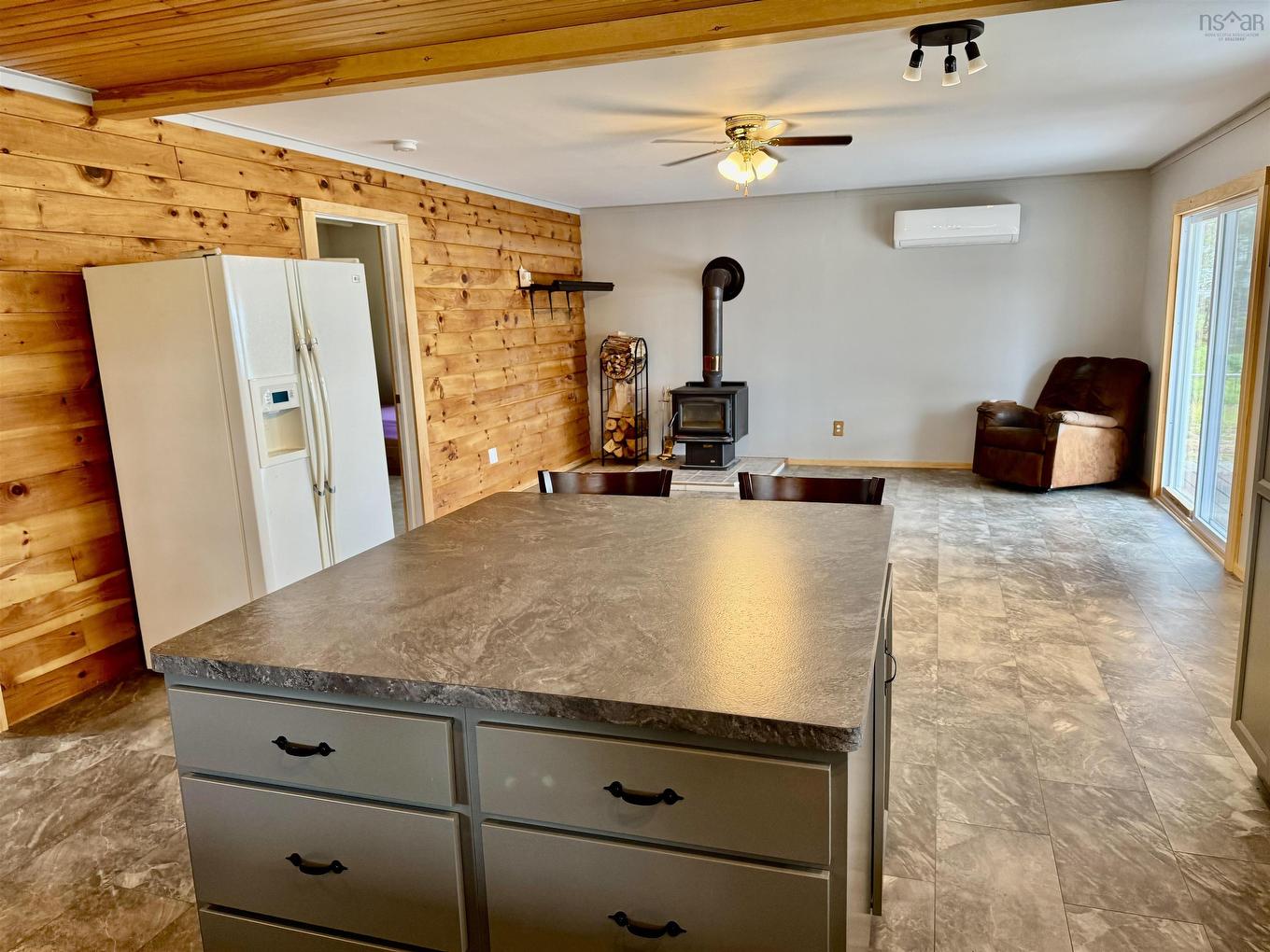 225 Hemlock Haven, Lower Ohio, NS