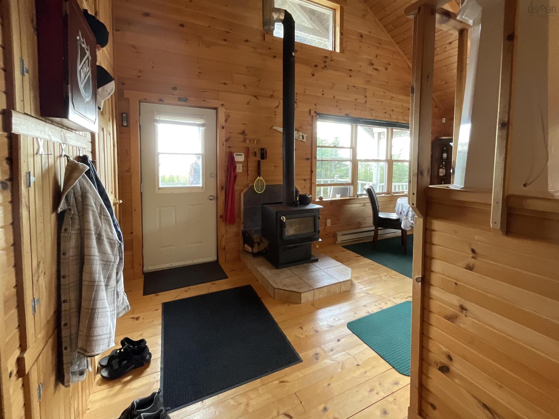 39 R-24, Cole Harbour, NS