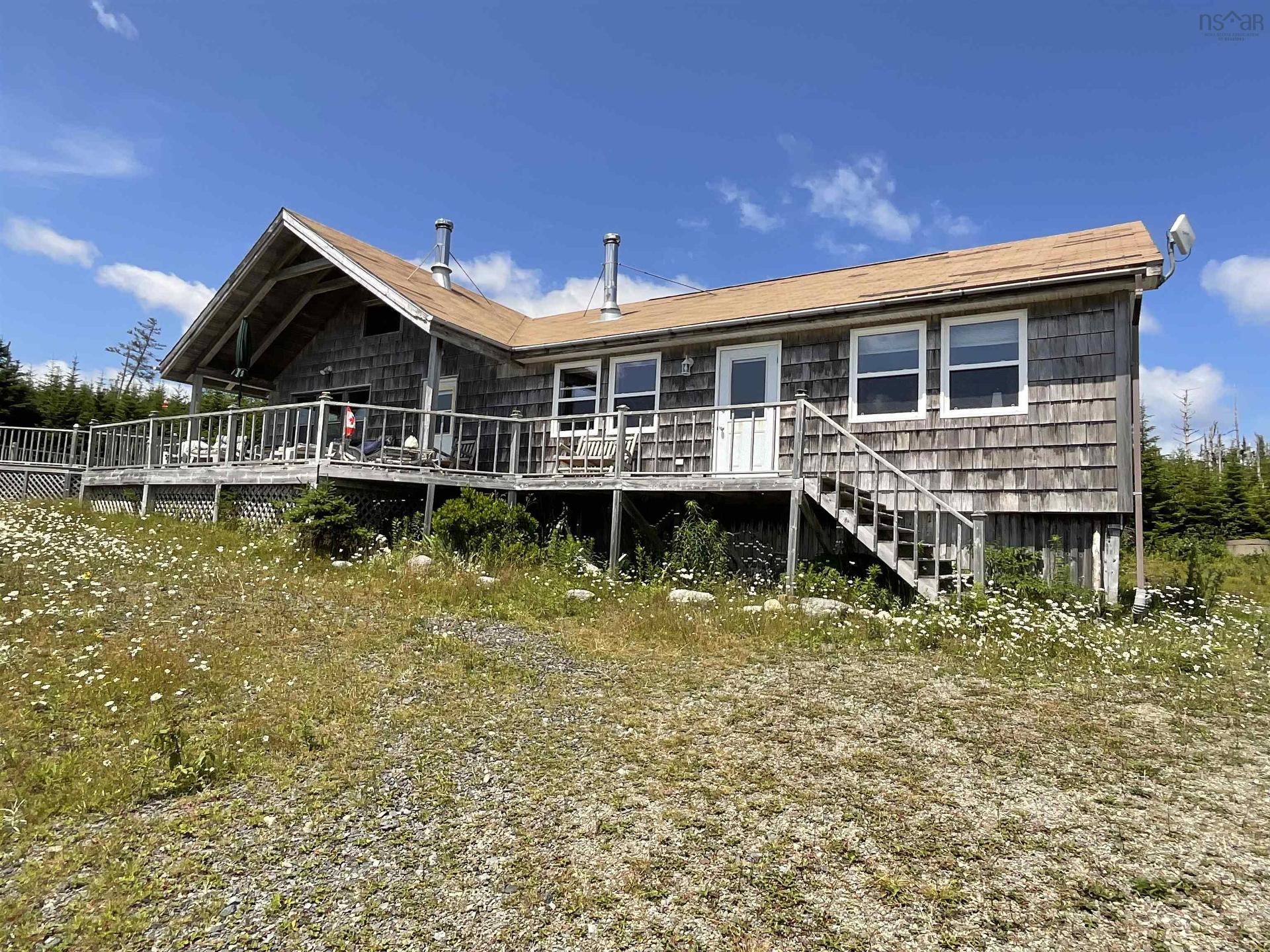 39 R-24, Cole Harbour, NS