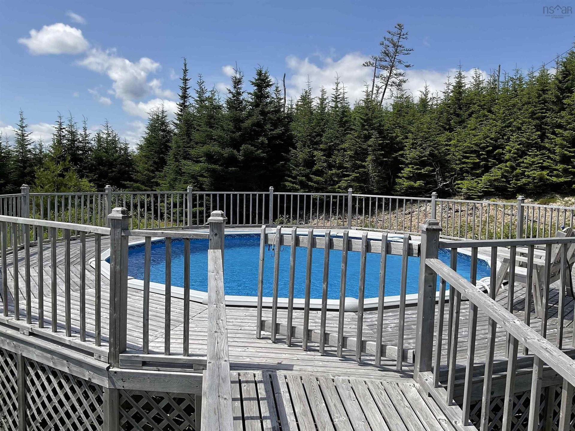 39 R-24, Cole Harbour, NS