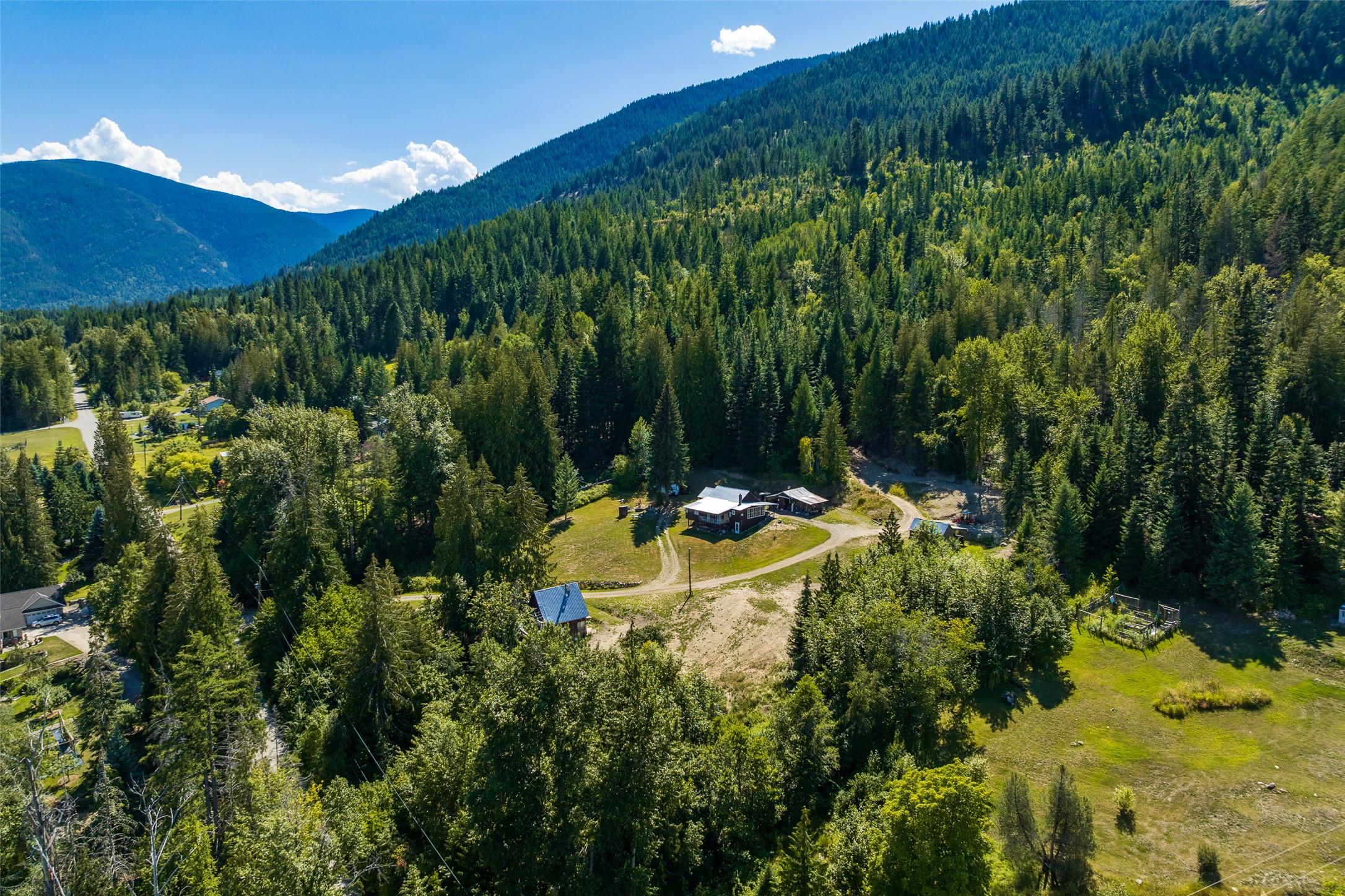 1655 Evans Road, Creston, BC - Outdoor With View