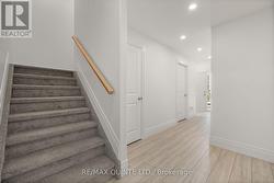 Foyer to upper level -