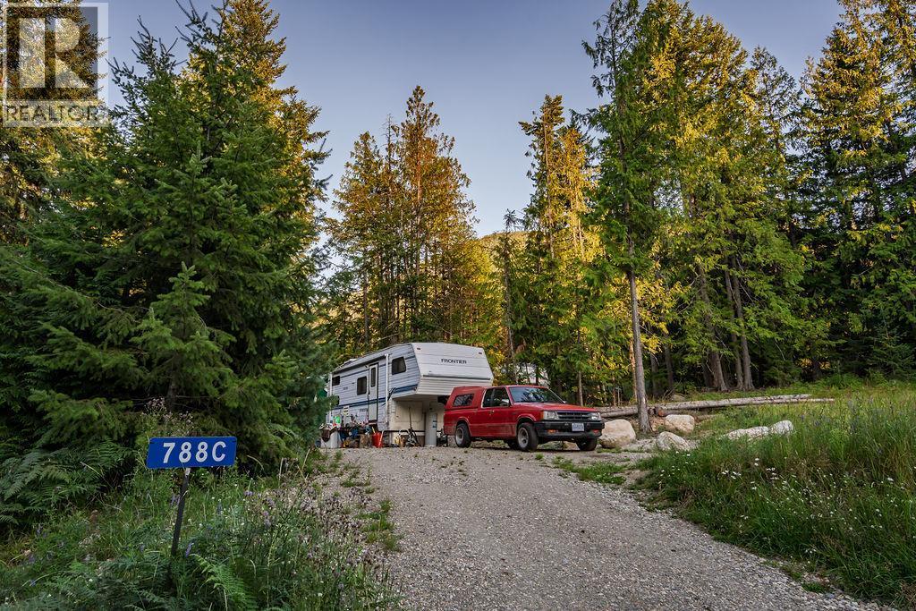 788 Lewis Road, Nelson, BC