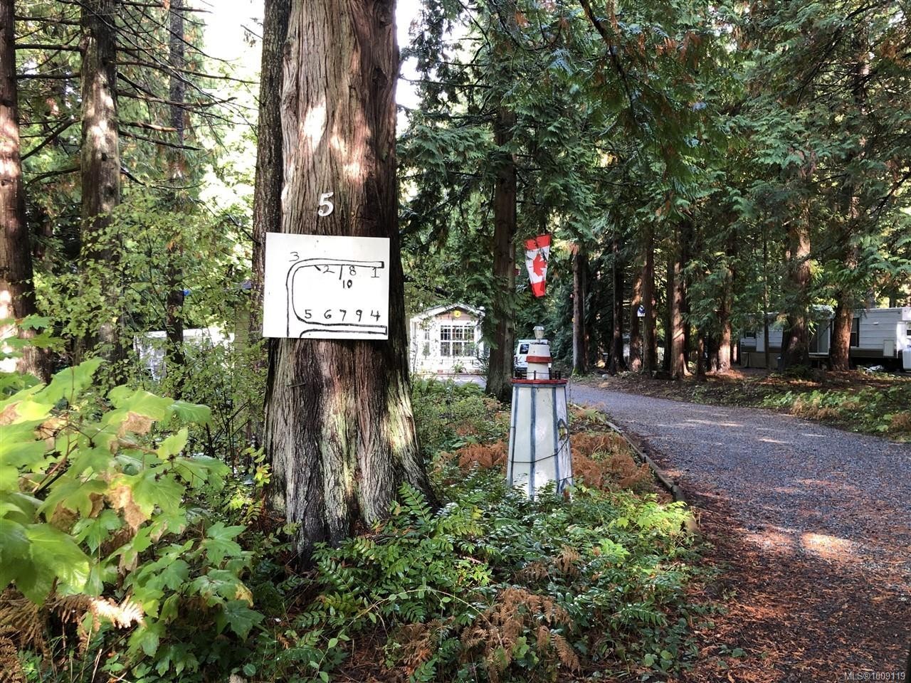 7134 Blackjack Dr, Lantzville, BC