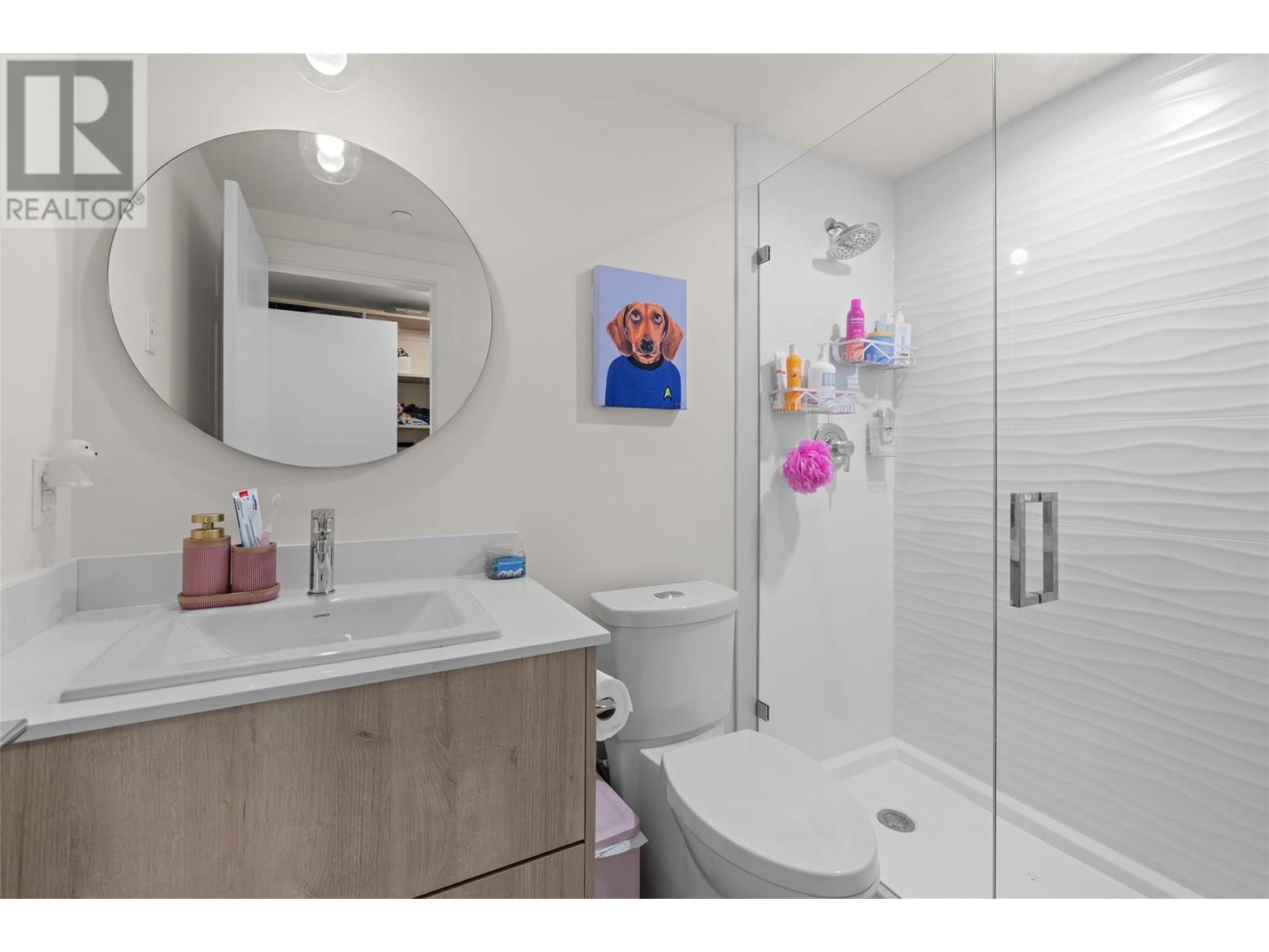 3699 Capozzi Road Unit# 811, Kelowna, BC - Indoor Photo Showing Bathroom