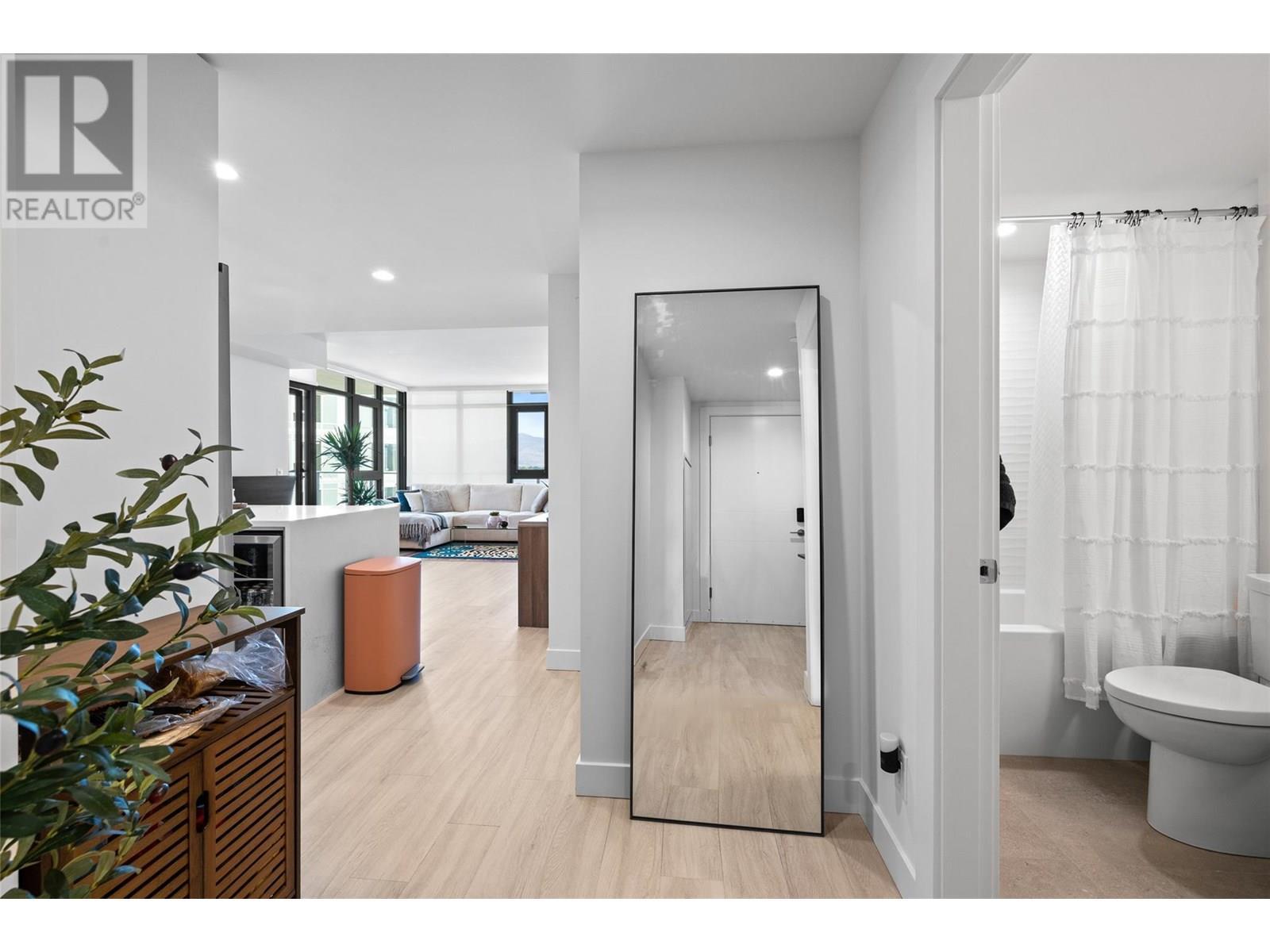 3699 Capozzi Road Unit# 811, Kelowna, BC - Indoor