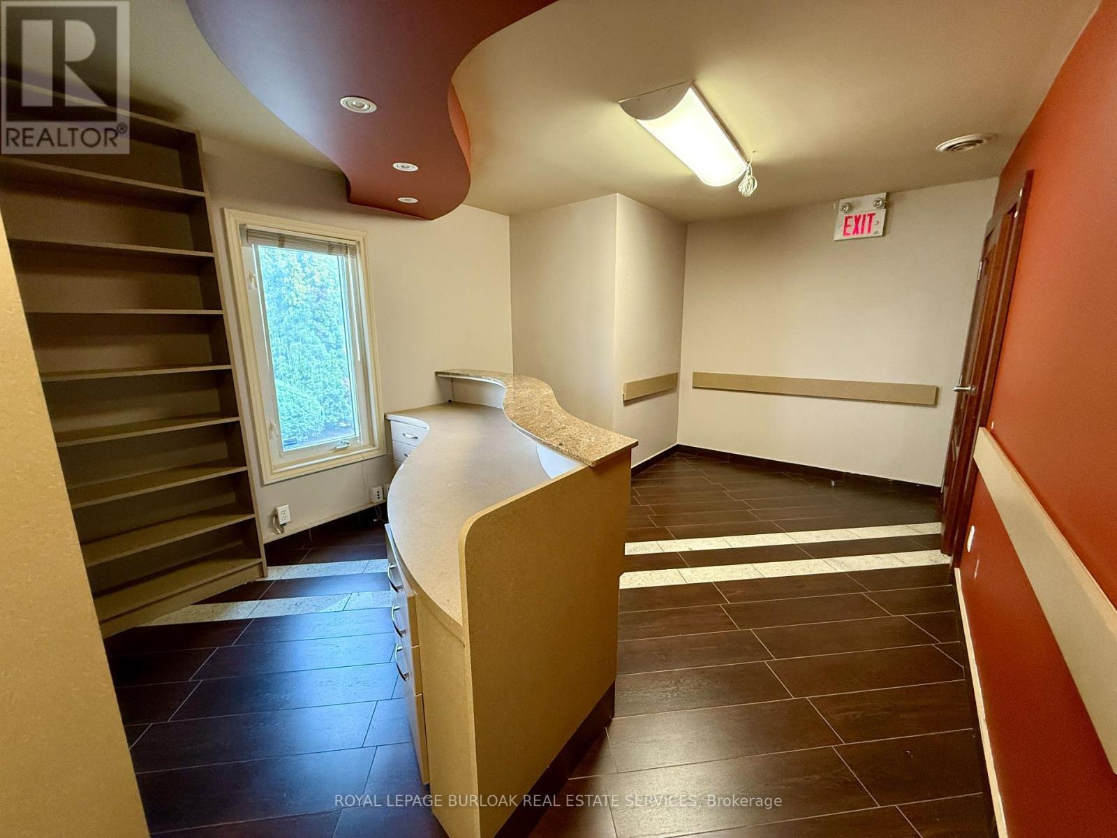 906 Brant Street, Burlington, ON