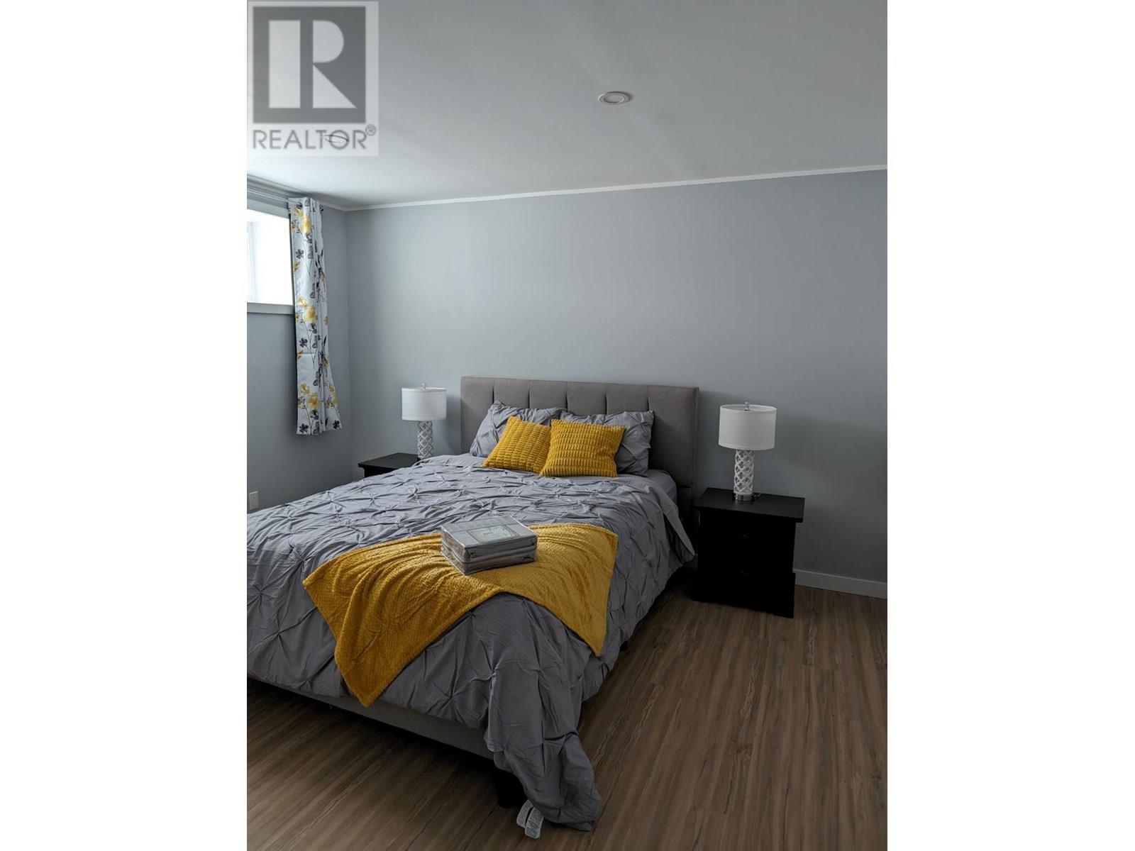 52 Sukunka Place, Tumbler Ridge, BC - Indoor Photo Showing Bedroom