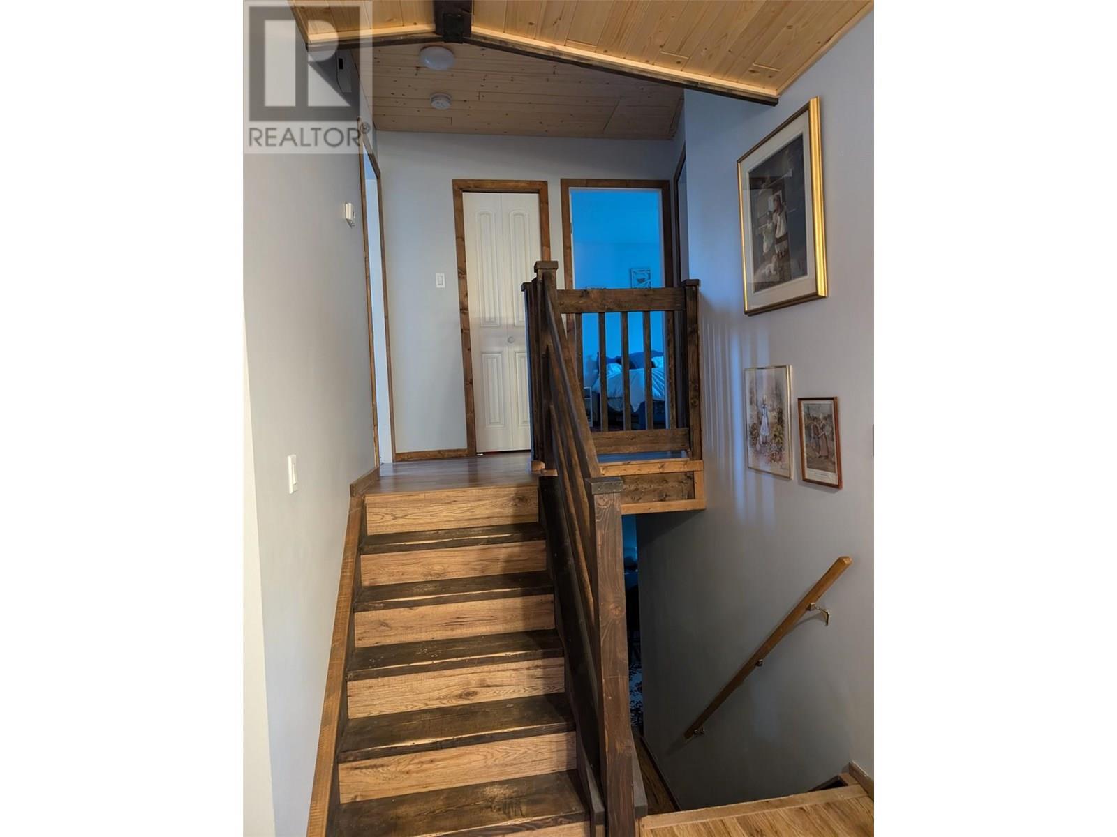 56 Sukunka Place, Tumbler Ridge, BC - Indoor Photo Showing Other Room
