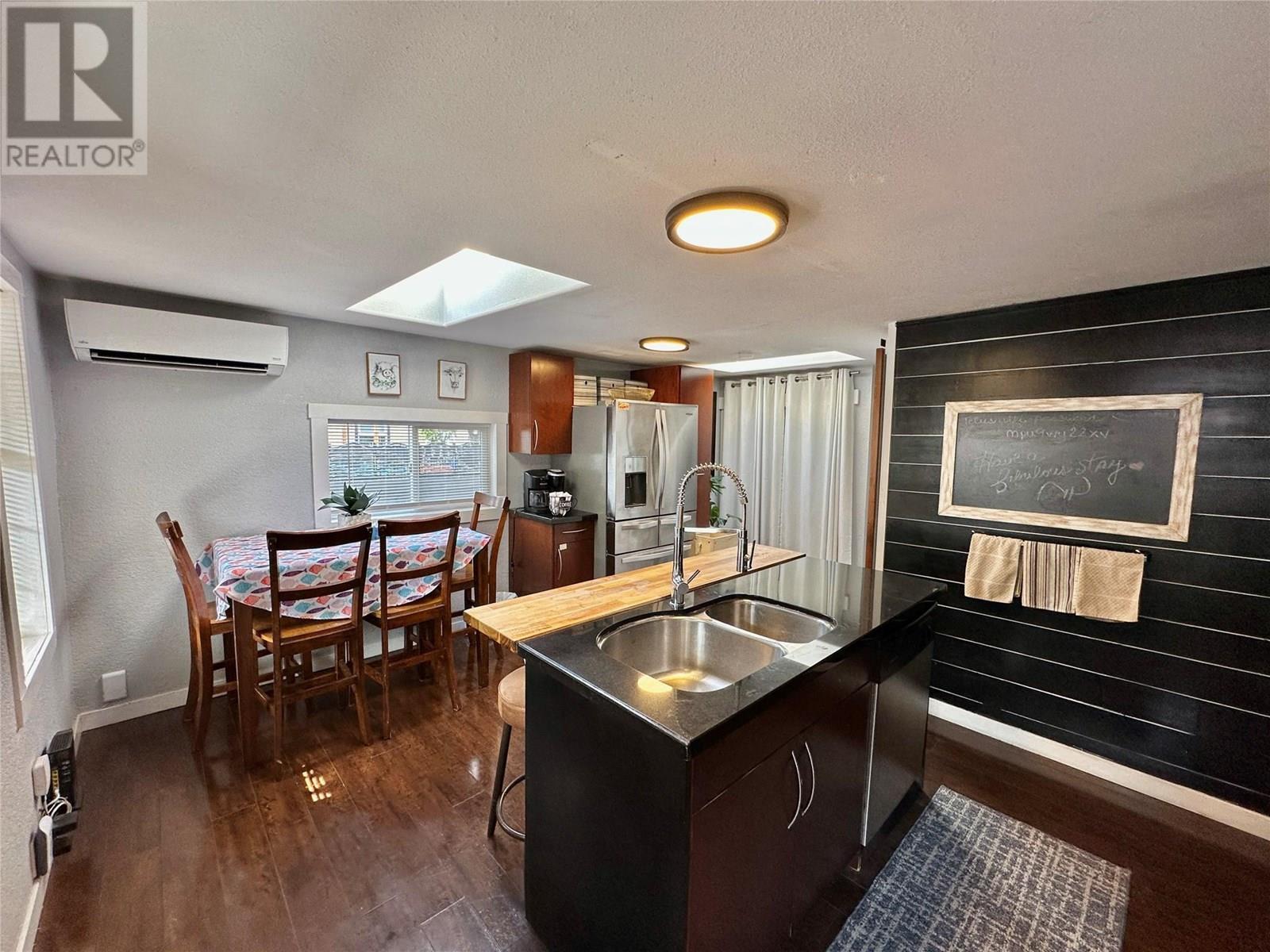 2146 Newton Road, Cawston, BC - Indoor Photo Showing Kitchen With Double Sink