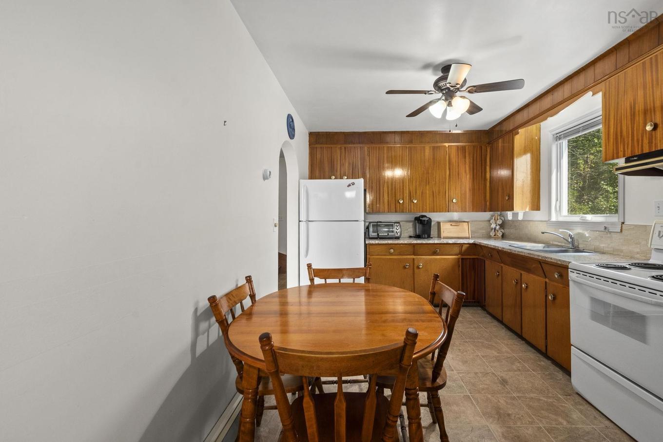 13 Convoy Avenue, Halifax, NS