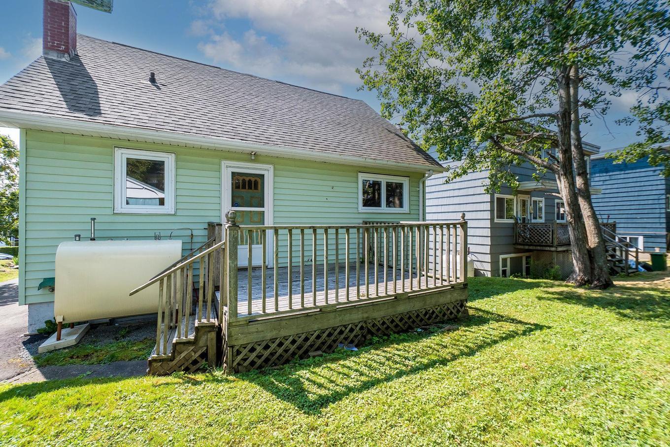 13 Convoy Avenue, Halifax, NS